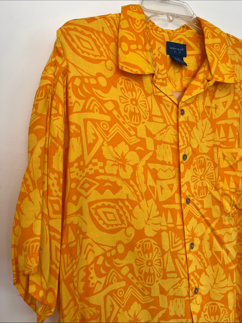 Town Craft Bright Yellow and Orange Hawaiian Vacation Floral Bold Button Down XL